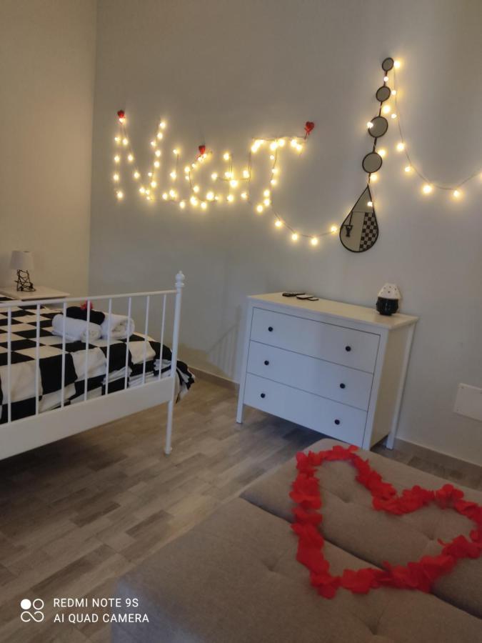 Scacco Matto Holiday House Taranto Ngoại thất bức ảnh