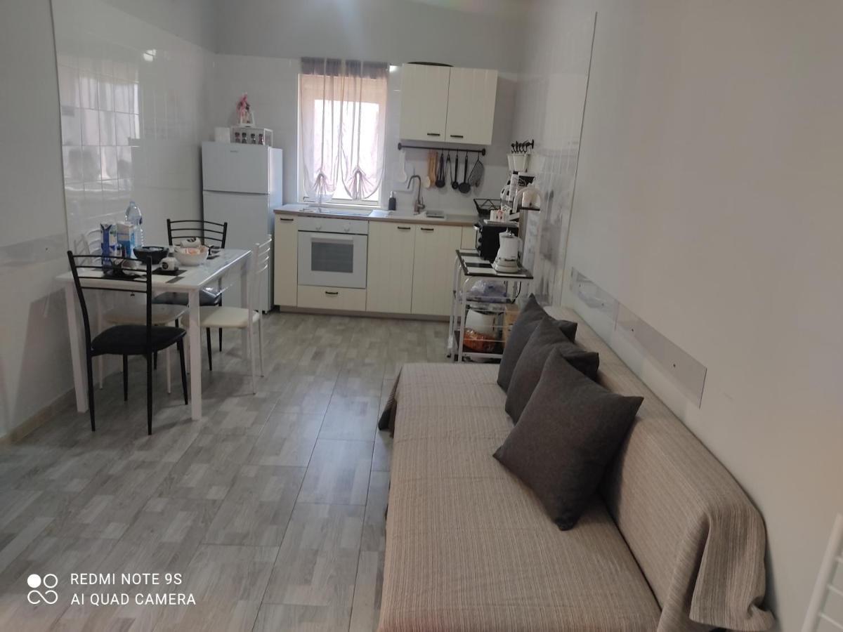 Scacco Matto Holiday House Taranto Ngoại thất bức ảnh