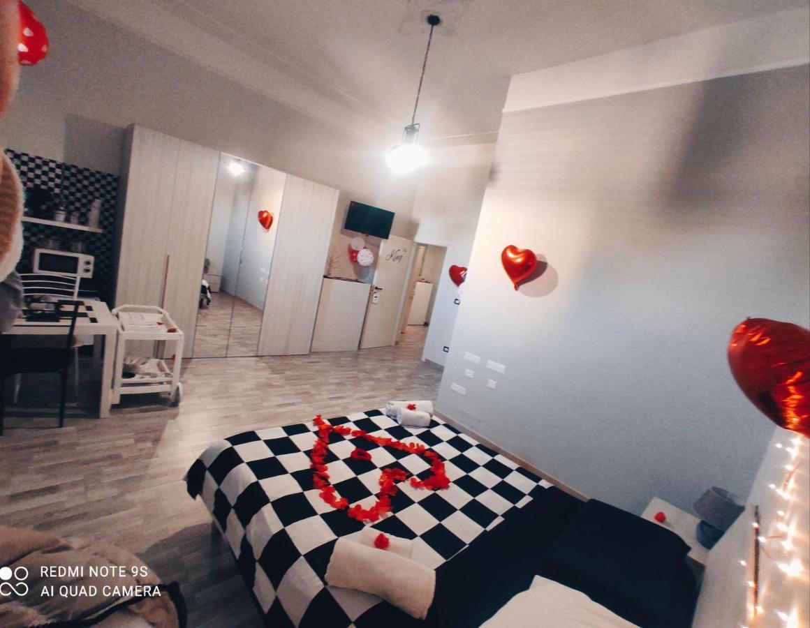Scacco Matto Holiday House Taranto Ngoại thất bức ảnh